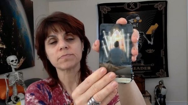 Should Other People Touch Your Tarot Or Oracle Decks?