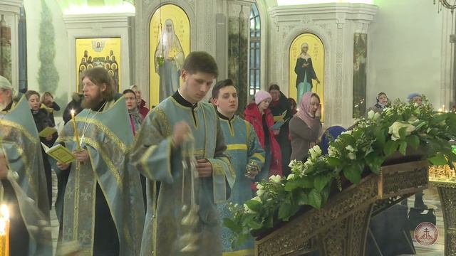 Вечернее богослужение. Акафист Пресвятой Богородице смотреть онлайн