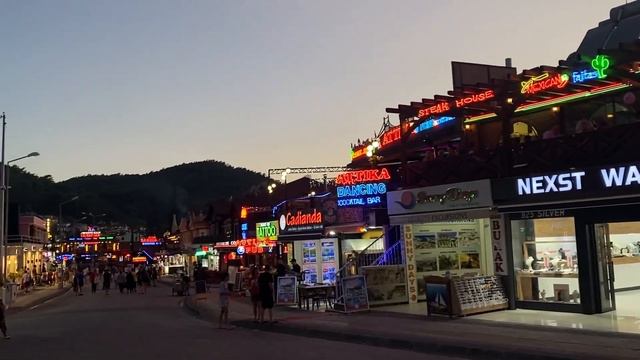 Vlog / Фуникулёр над облаками, переезжаем в другой город смотреть онлайн
