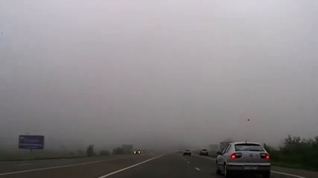 М-4 ДОН . Туман на трассе смотреть онлайн