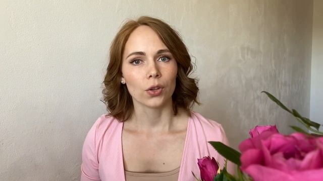 Розовый ЦВЕТ с чем носить / Стиль 2021 смотреть онлайн