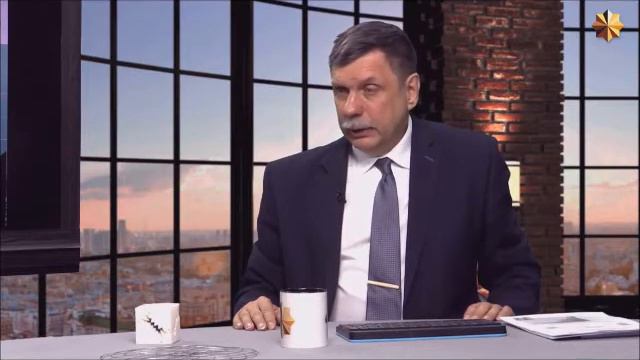 Будем киборгами или людьми смотреть онлайн