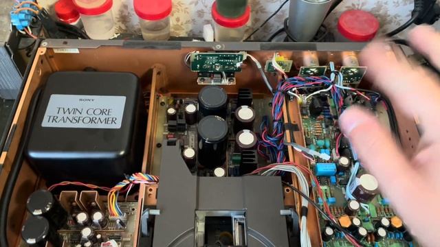 Sony cdp-777esa (профилактика. Часть 1. Оживление транспорта.) смотреть онлайн