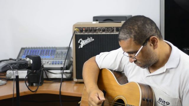 Tana Web - Caixa Fender Acoustasonic 100