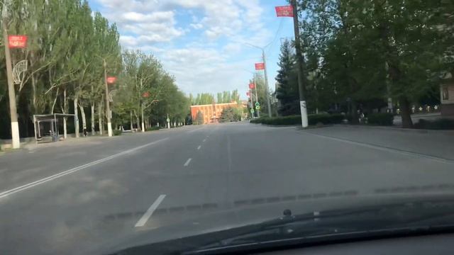 Мелитополь утро 11.05.22! Проспект Б.Хмельницкого и ул. Кирова! Прекрасное солнечное утро! смотреть онлайн