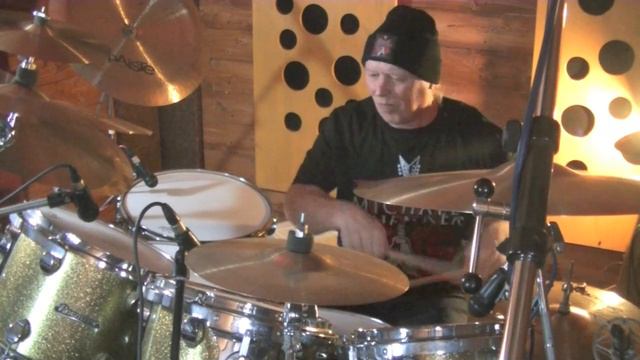 Bodo Schopf drums, short parts of studio sessions for Hartmann and Michael Schenker. смотреть онлайн