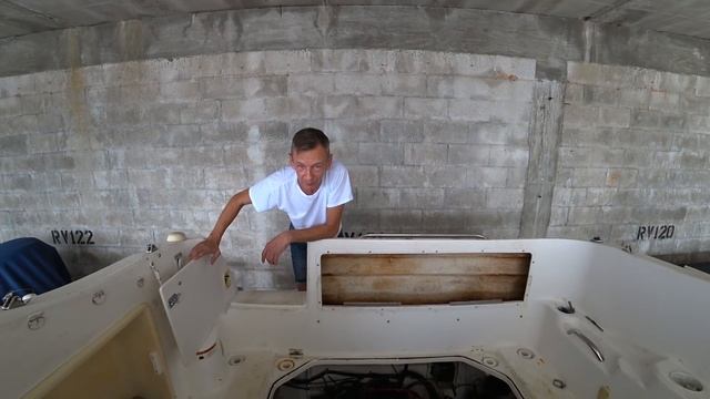 Костян нашёл стволы. Мотор уже в лодке. смотреть онлайн