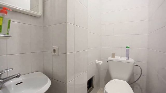 Хостел посуточно Киев: Видеообзор кровати в 14-местном номере для мужчин и женщин смотреть онлайн