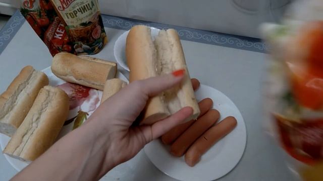 "Хот-доги" по-домашнему? ... самый простой рецепт смотреть онлайн