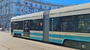 Трамвай Достоевский на остановке Станция метро Горьковская СПБ (21.06.2024).