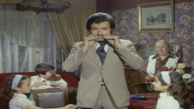 Mavi Mersedes - Murat'a Mavi Mersedesini Veriyor | Serdar Gökhan Ahu Tuğba Eski Türk Filmi Full İzl смотреть онлайн