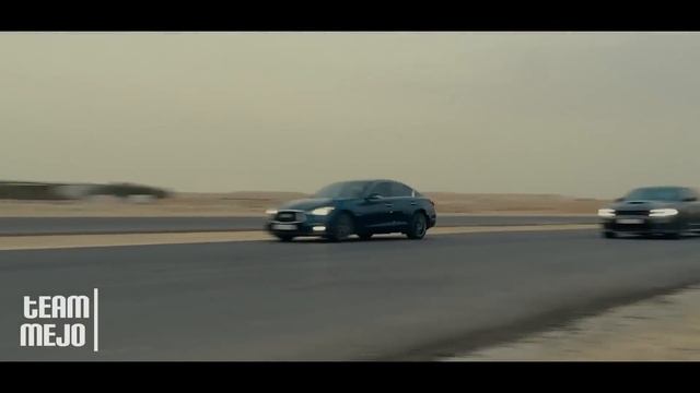 انفنتي كيو 50 ريد سبورت ضد تشارجر اس ار تي | Infiniti Q50 red sport VS Dodge Charger смотреть онлайн