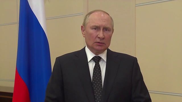 Видеообращение Президента РФ В. Путина к участникам церемонии открытия восстанов.mp4 смотреть онлайн