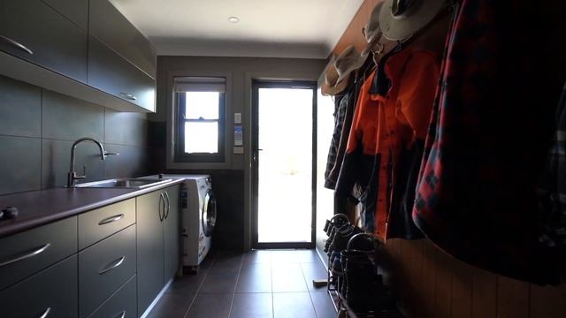 Your Rural Escape in Freemantle, New South Wales, Australia | Sotheby's International Realty смотреть онлайн