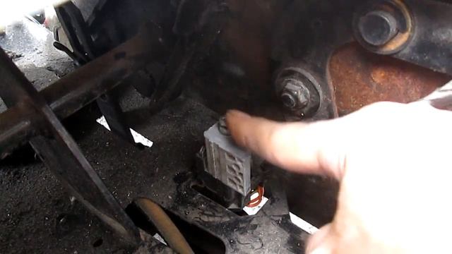 Riding Lawn Mower Won't Start - No Blade Engagement Safety Switch - MTD Common Problem Fix смотреть онлайн