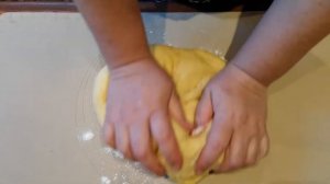 Пирожки с черникой.На дрожжевом тесте.