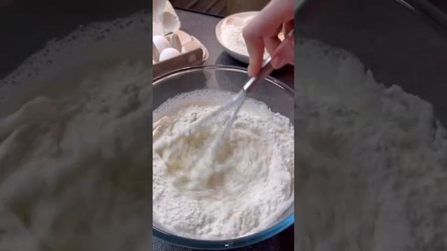 СЛИВОЧНЫЕ БЛИНЧИКИ.Главный СЕКРЕТ Идеальных Блинов это правильно смешать все ингредиенты!Масленица смотреть онлайн