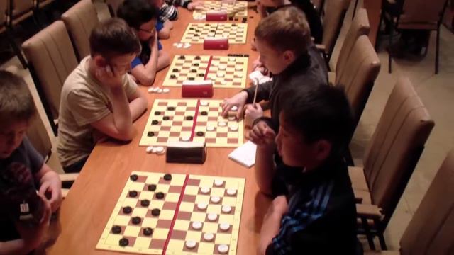 Первенство России по русским шашкам среди юношей и девушек-до 13 лет (2016 г. ,Ярославль) -ч.12 смотреть онлайн