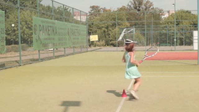 Школа Тенниса Фаворит в Киеве. Липова Анастасия, 12 лет смотреть онлайн
