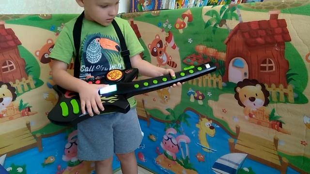 Toy guitar Win Fun Игрушечная гитара смотреть онлайн