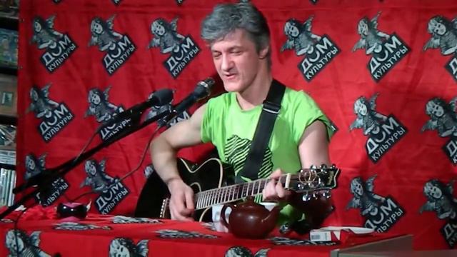 В.Ульянкин задает вопрос А.Чернецкому о каверах. Вова ржёт. смотреть онлайн