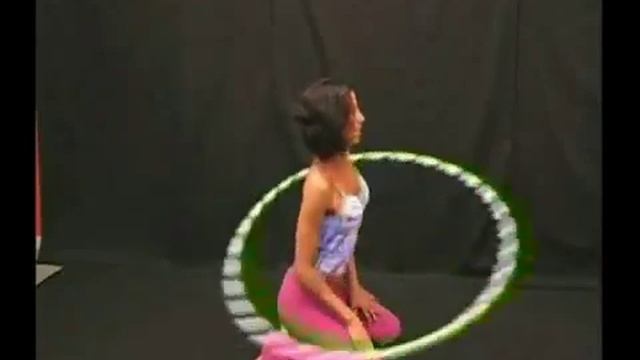 Видео упражнение с обручем-хулахуп Hoop №2 смотреть онлайн
