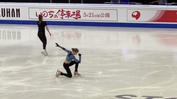 Александра Трусова чисто исполнила ПЯТЬ ЧЕТВЕРНЫХ на прогоне произвольной программы + интервью