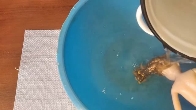 Как легко сделать кудри для куклы Барби смотреть онлайн