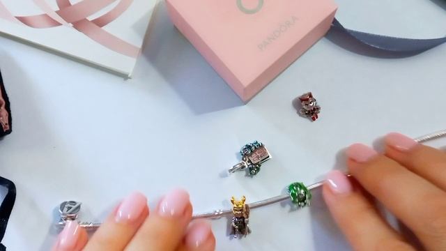 Обзор на шармы Marvel