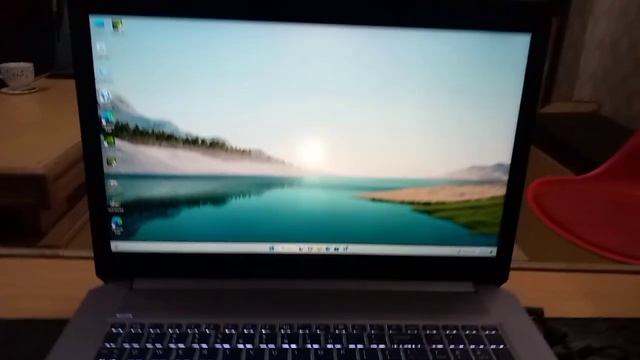 HP ZeeBook 17 G5 ( core i7 _ 8 Gen) (Ram 16 Gb + SSD 512 GB) Invidia Quadro ( M1000 ) 4 GB GPU смотреть онлайн