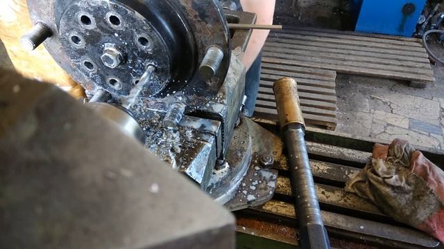 Опрыскиватель Туман-2. Реставрация ступицы. смотреть онлайн