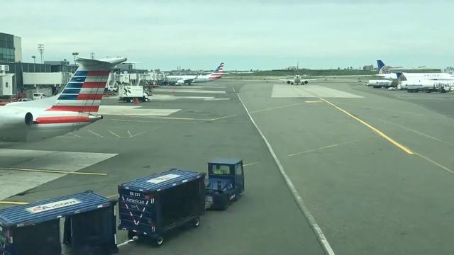 La Guardia New York смотреть онлайн
