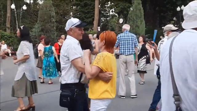 СРАЗУ РАССТАВИМ ВСЕ ТОЧКИ смотреть онлайн