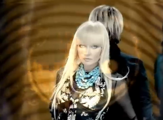 Таисия Повалий и Николай Басков - Отпусти меня (remix, 2004) смотреть онлайн