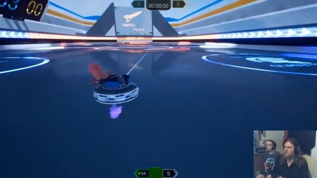 TGB - Hoverloop with Batprince - Drone Fights and Hockey смотреть онлайн