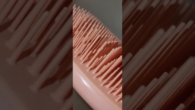 this wet-hair detangler is amazing ? смотреть онлайн