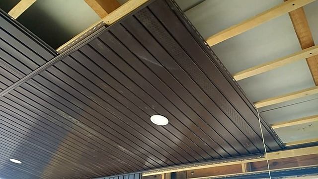 Подшивка крыши софитом смотреть онлайн