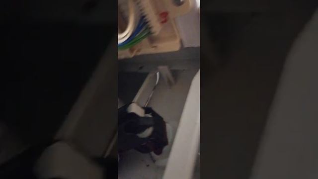 Модель машины канди гранд, 6кг. На набирает воду, горит отжи... смотреть онлайн