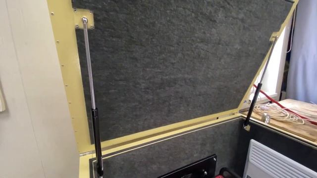 Генератор с автозапуском в миниконтейнере в Сочи. Мощность 7,5 кВт смотреть онлайн