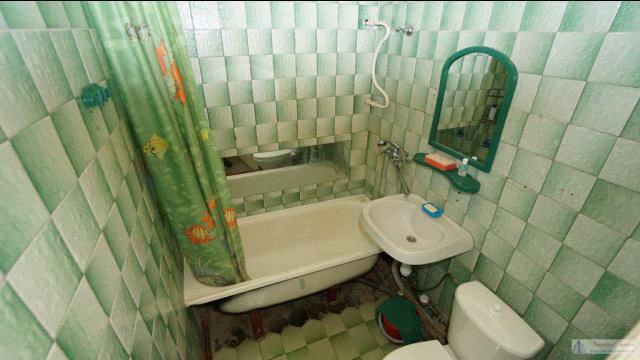 Продажа Двухкомнатной Перестроенной Хрущевской... смотреть онлайн