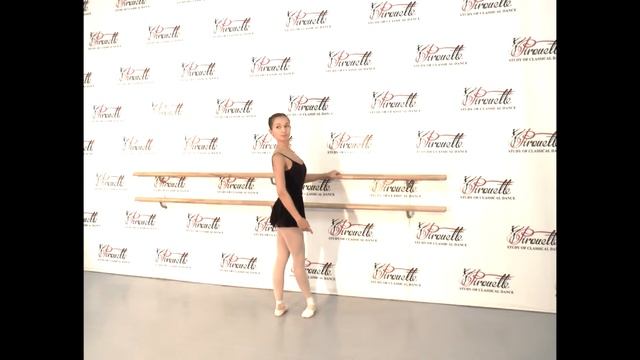 "PIROUETTE" 01 02 06 Четвертая позиция правая спереди смотреть онлайн
