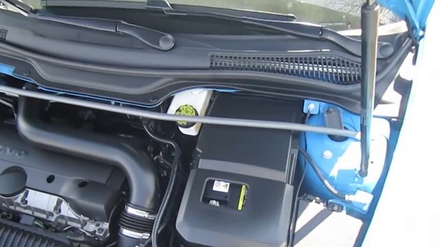 2013 VOLVO C30 REVIEW ENGINE START UP INTERIOR смотреть онлайн