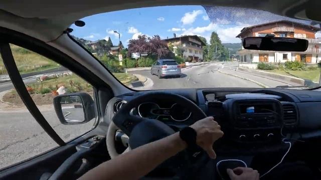 Driving to Les Gets. National roads. Renault Trafic. POV. Summer. Sunny. Alps. смотреть онлайн