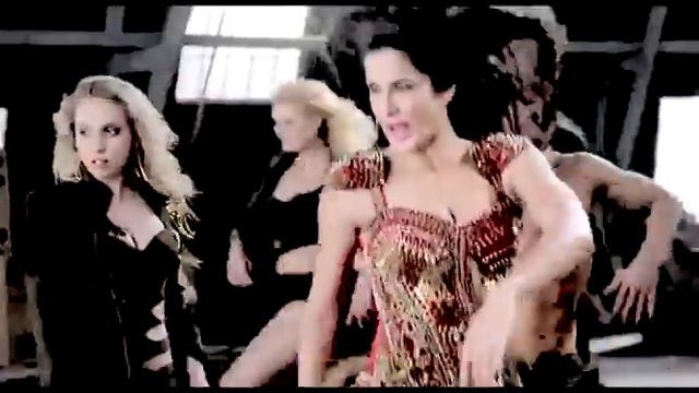 Priyanka Chopra and Katrina Kaif-Scandalous смотреть онлайн