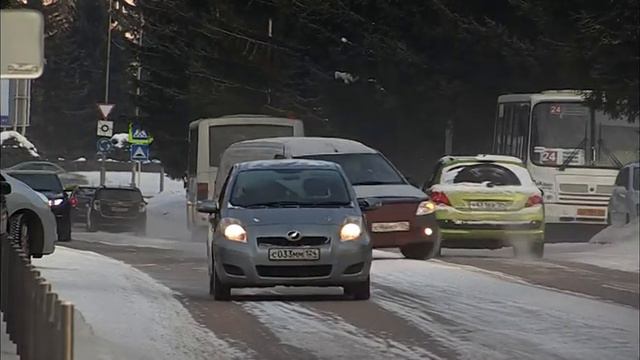 С 1 февраля страховые пенсии в России увеличатся на 5,4 процента смотреть онлайн