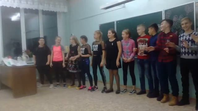 Песня на день матери 6"Б" смотреть онлайн