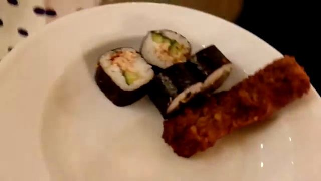 Сладости,суши, тыквы на хеллоуин!!! Разнообразие нашего ужина в Турции. смотреть онлайн