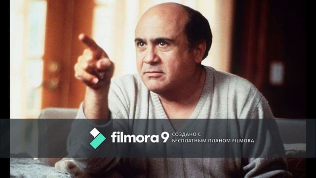 ДЭННИ      ДЕ      ВИТО