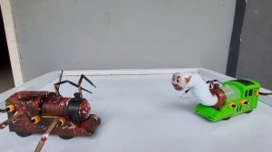 Чу Чу Чарльз против Томаса.  Exe