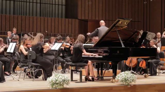 Luiza Szczerba - Filharmonia Łódzka, koncert dyplomantów ZSM im.St.Moniuszki w Łodzi смотреть онлайн